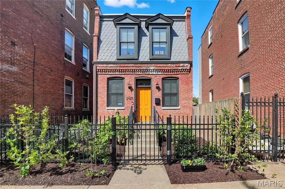 Pending $360,000 • Co-Listing Agent