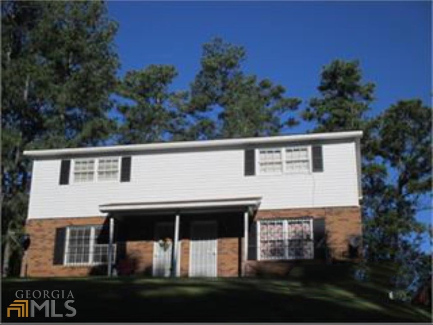 1880 Clinton Rd, Macon, GA 31211 - photo 1