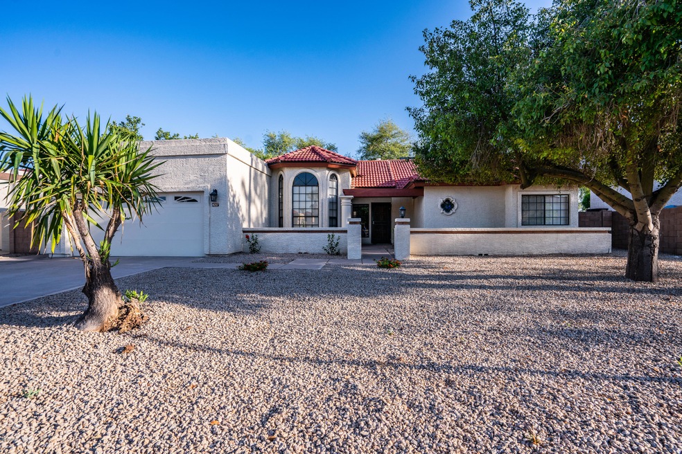 4057 W Post Rd MLS-5
