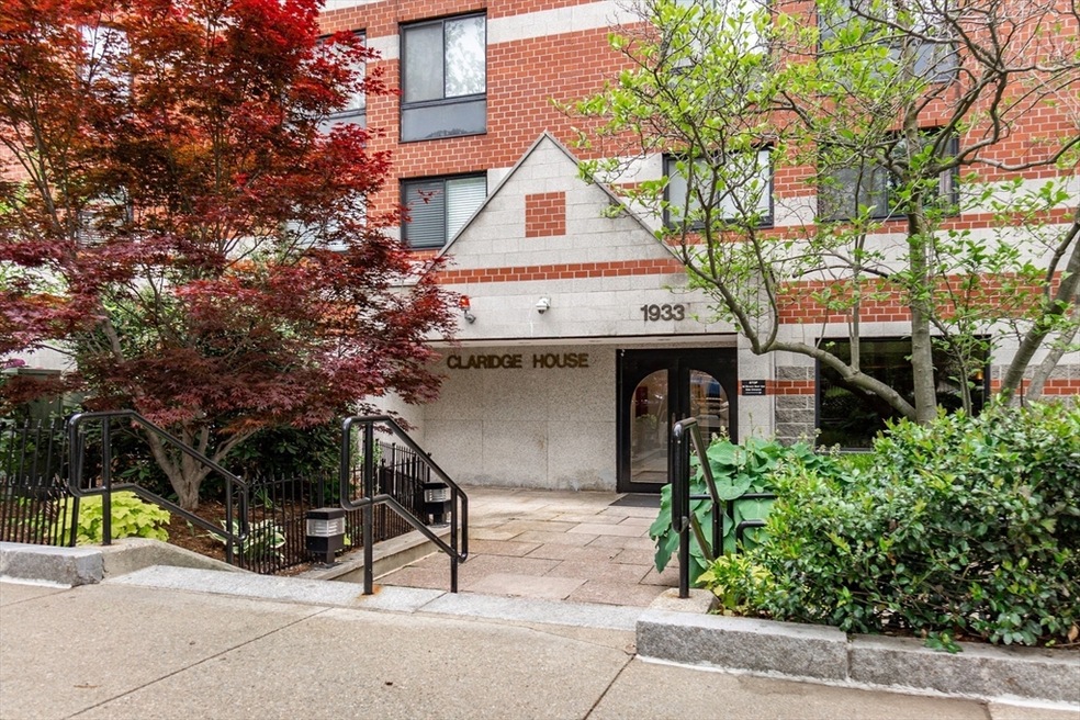 Claridge House Condominiums unit 603, Brighton, MA 02135 - photo 1