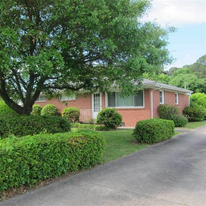 1822 Gum Branch Rd, Jacksonville, NC 28540 - photo 1