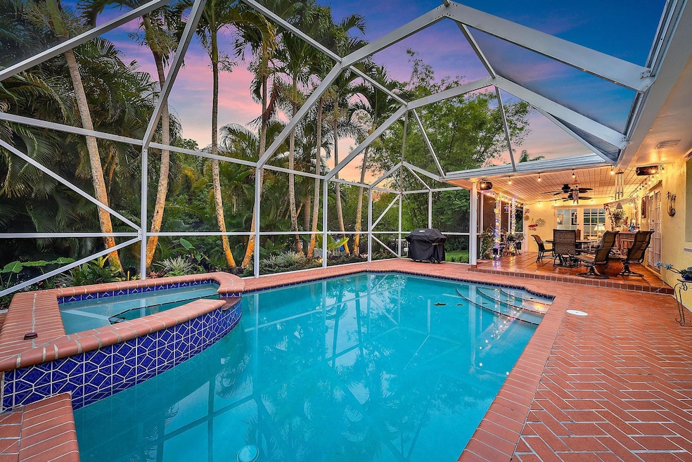 9494 SE Cove Point St, Jupiter, FL 33469 - photo 1