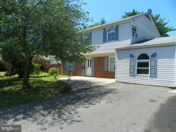 31 Blueberry Ln, Willingboro, NJ 08046 - photo 1