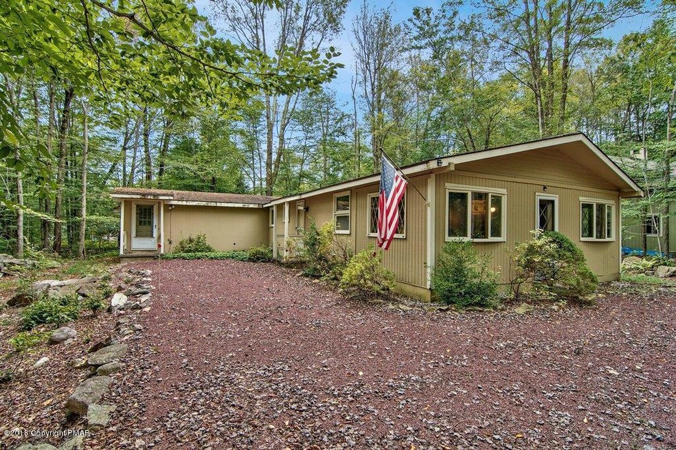 5534 Fox Run, Pocono Pines, PA 18350 - photo 1