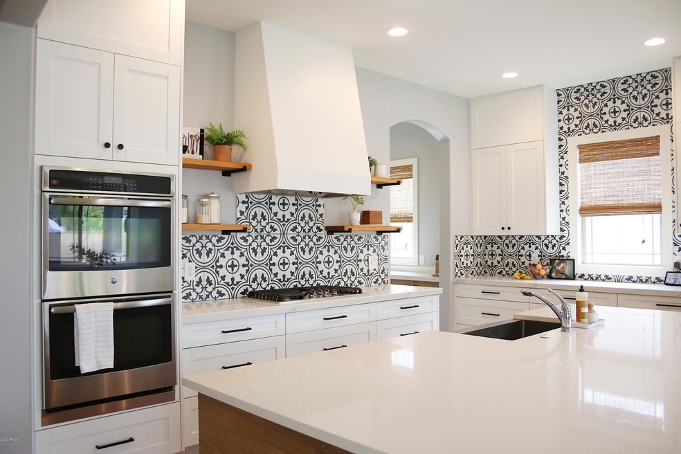 Drake kitchen 1