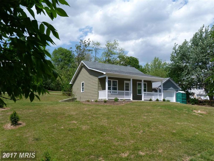 2794 Anna Ct, Greencastle, PA 17225 - photo 1