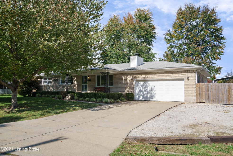 6313 Chardron Drive-03