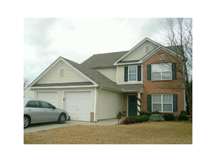 Exterior Front. SPACIOUS FOUR BEDROOM HOME