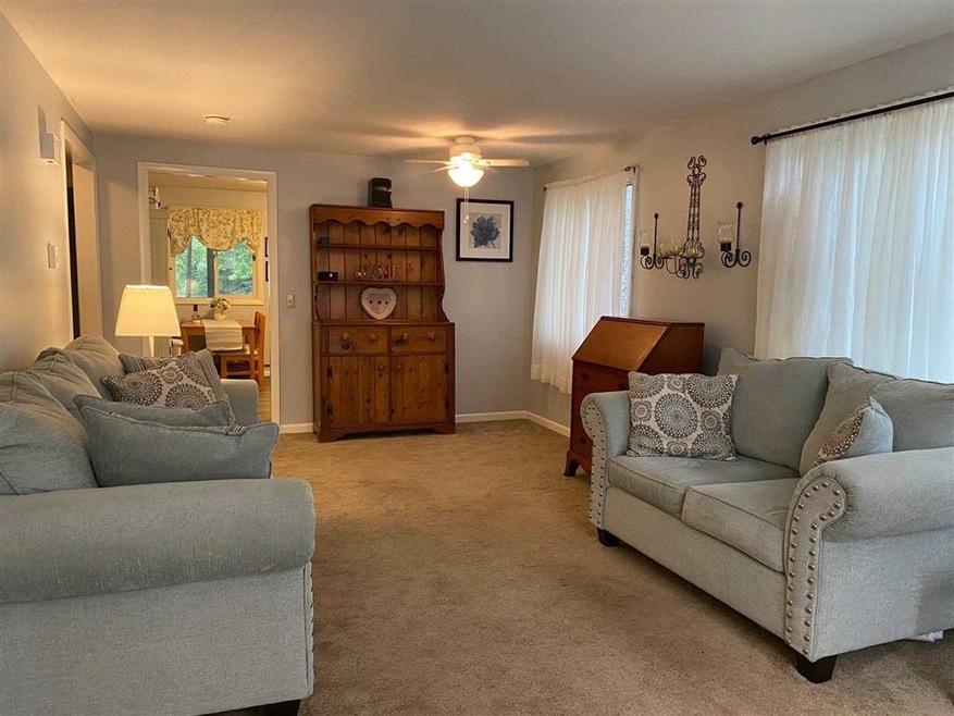 6 Amoskeag Rd, Concord, NH 03301 - photo 1