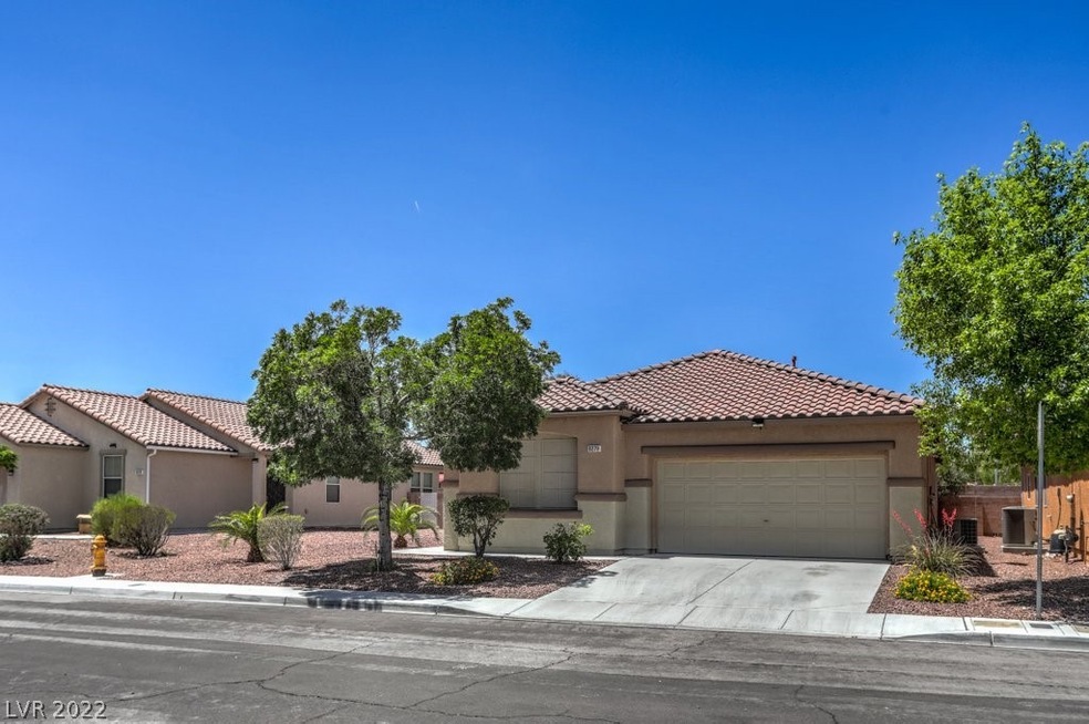 8279 Freshwater Pearl St, Las Vegas, NV 89139 - photo 1