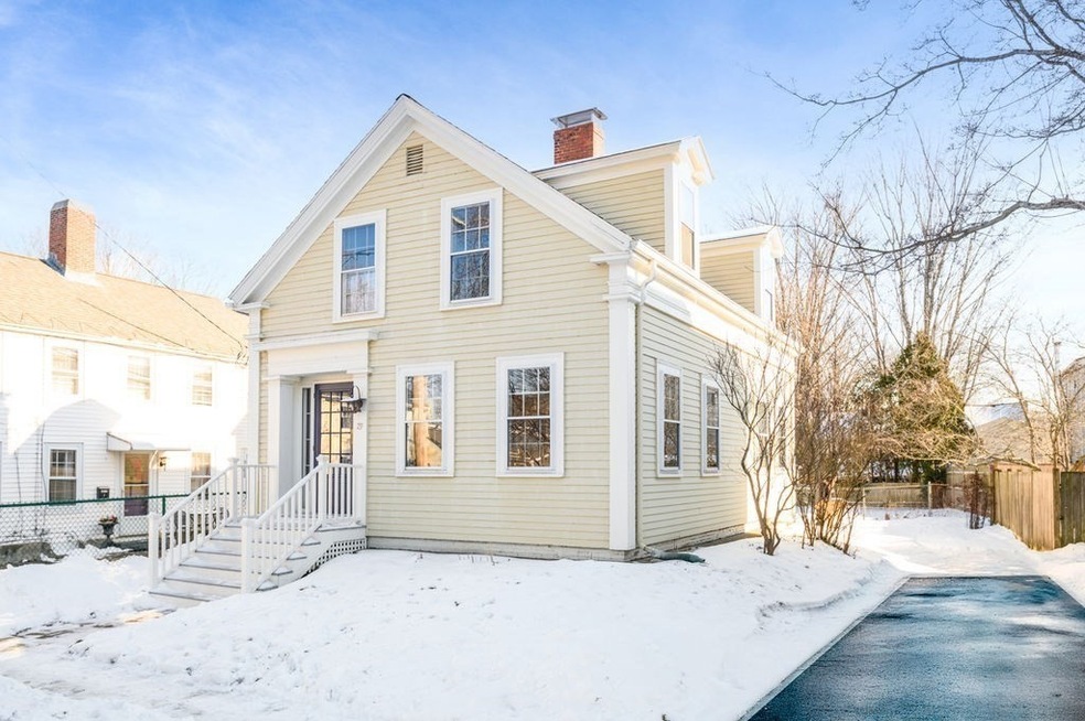 29 Dove St, Newburyport, MA 01950 - photo 1