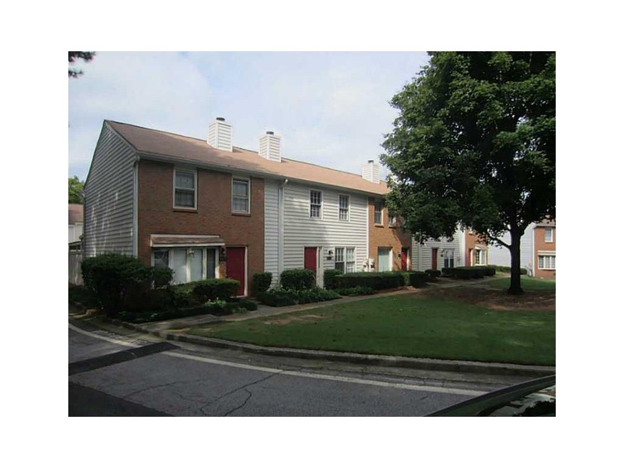 413 Paper Mill Landing unit 4B, Roswell, GA 30076 - photo 1