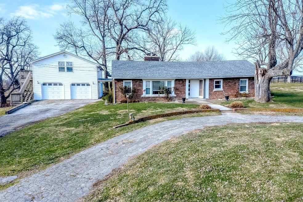 4665 Troy Pike, Versailles, KY 40383 - photo 1