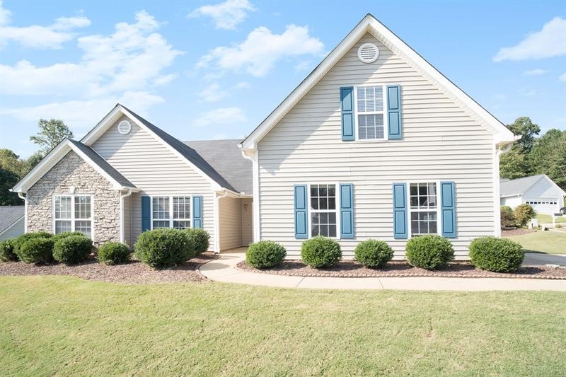 337 Hemington Way, Buford, GA 30518 - photo 1