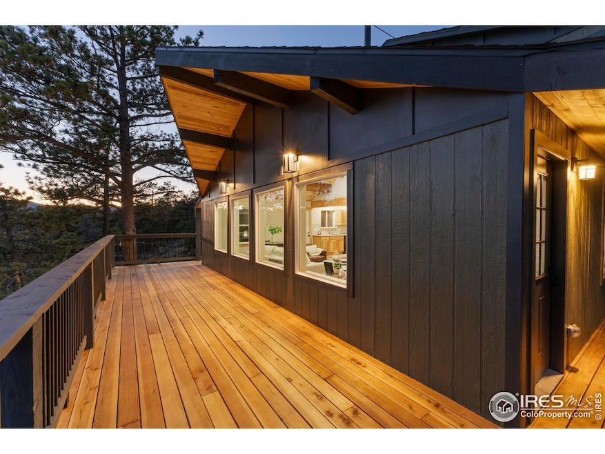 Incredible Deck for Relaxing and Entertaining