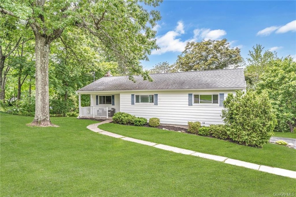 8 Tuttle Dr, Ossining, NY 10562 - photo 1