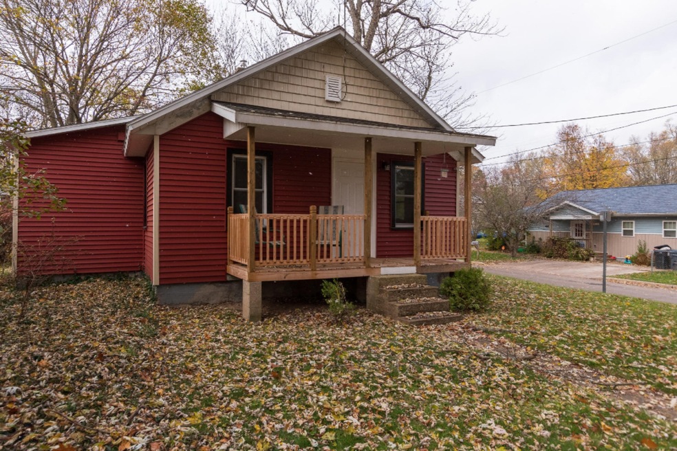 3724 Adams-2