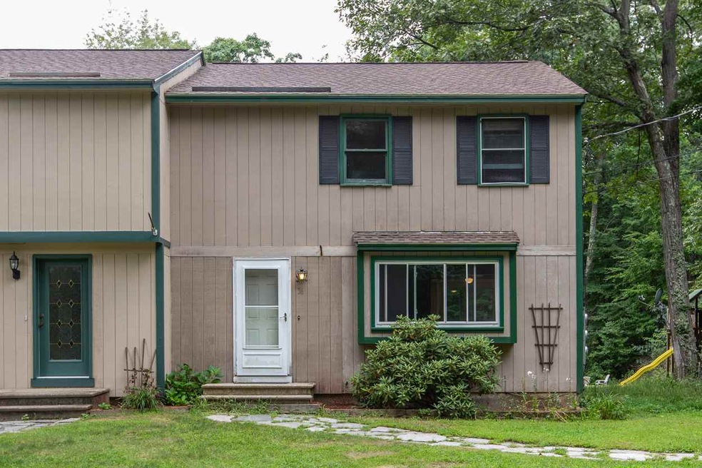 36 Elwood Rd unit 2, Derry, NH 03038 - photo 1