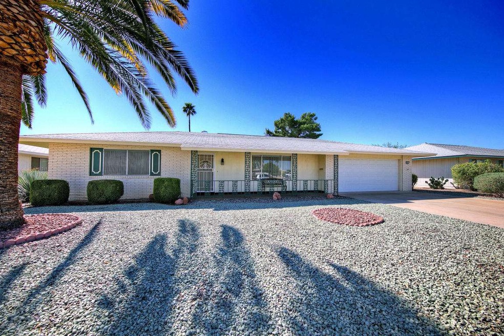 10013 W Desert Rock Dr