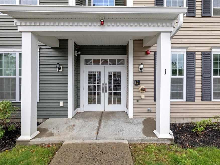 101 Corning Fairbanks Way unit 101, Westborough, MA 01581 - photo 1