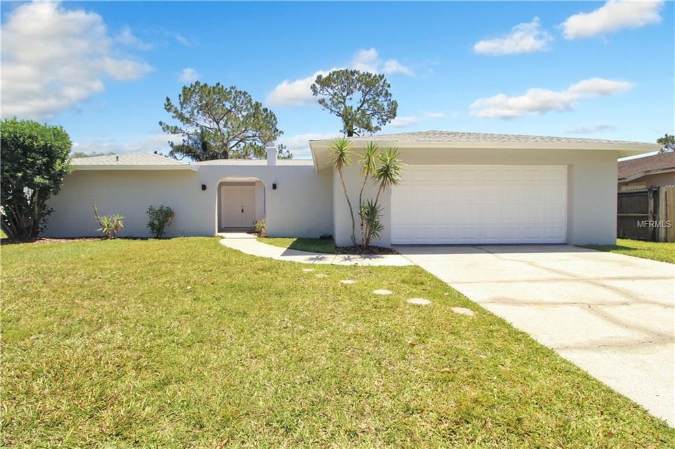 1005 Essex Ct, Brandon, FL 33510 - photo 1