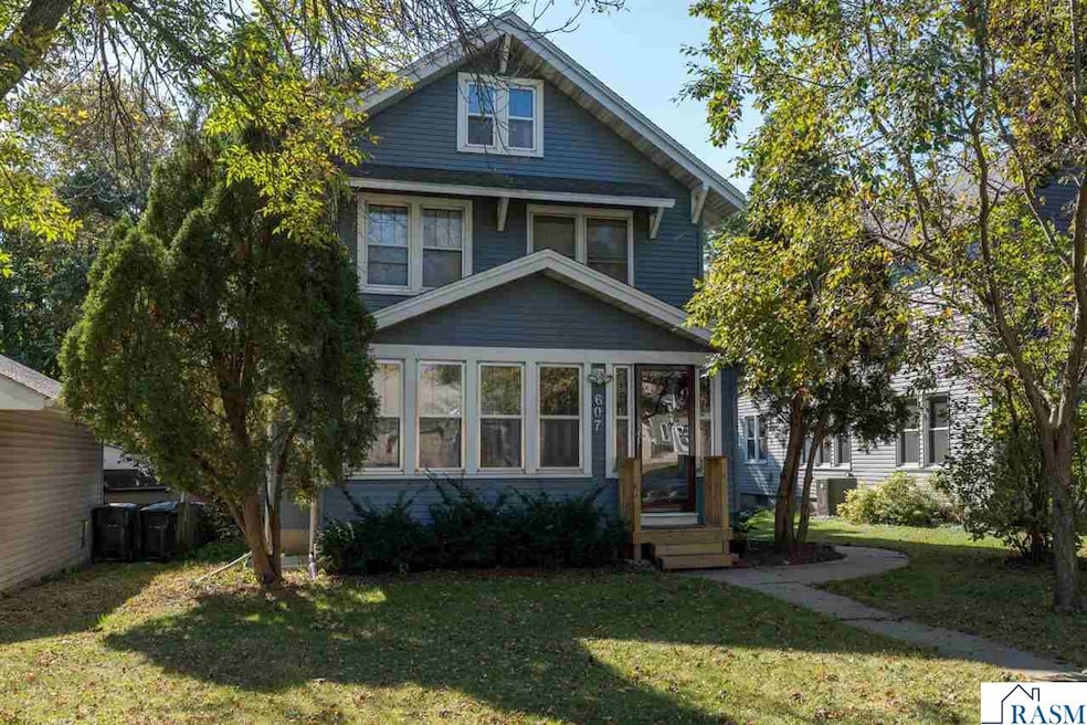 For Sale $307,000 • Co-Listing Agent