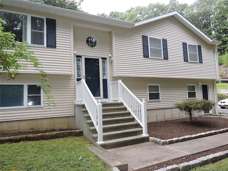 97 Morris St, Naugatuck, CT 06770 - photo 1