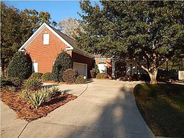 19424 Fairfax Dr, Fairhope, AL 36532 - photo 1