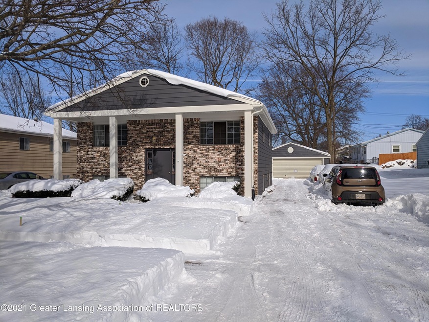 3606 Malibu Dr, Lansing, MI 48911 - photo 1