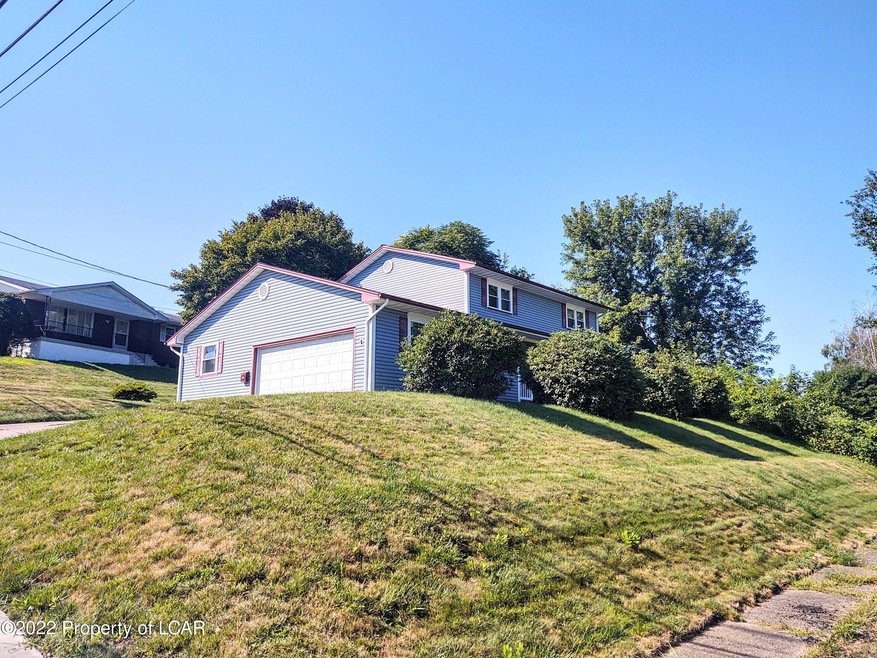 2 Lawrence St, Nanticoke, PA 18634 - photo 1