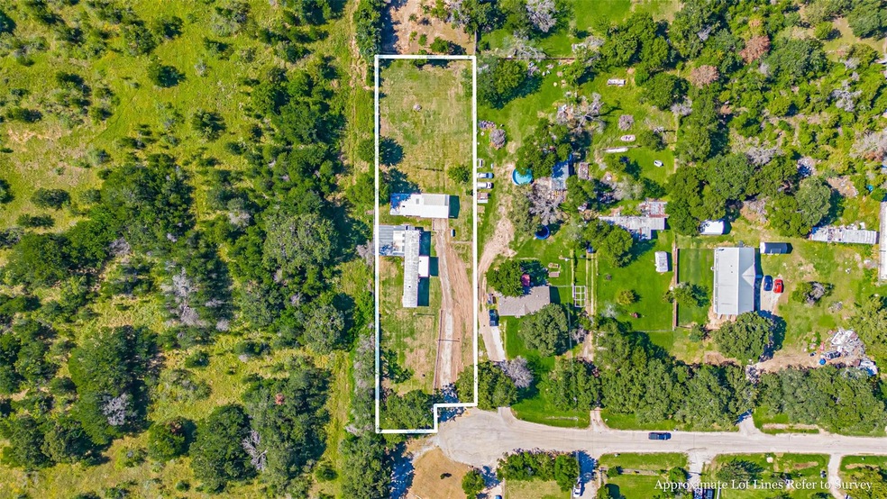 1005 Meadow Oaks St, Azle, TX 76020 - photo 1