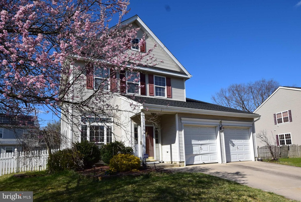 106 Voyager Dr, Woodbury, NJ 08096 - photo 1