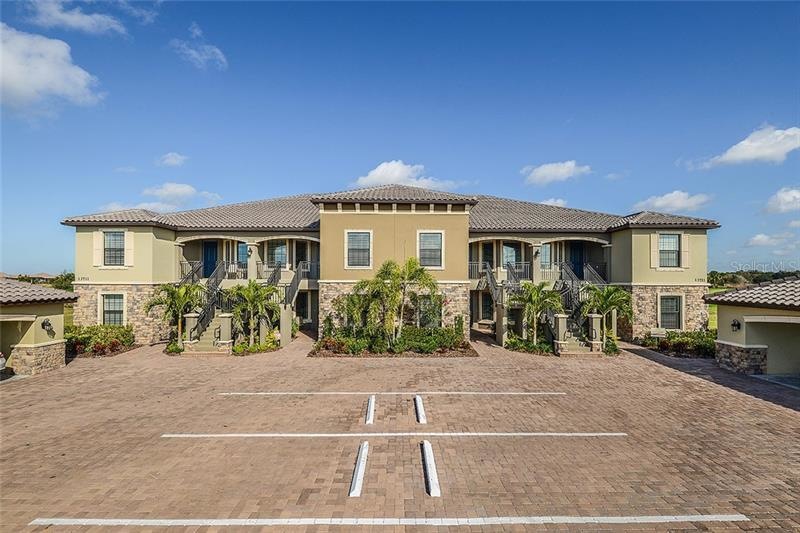 12610 Sorrento Way unit 20-203, Bradenton, FL 34211 - photo 1