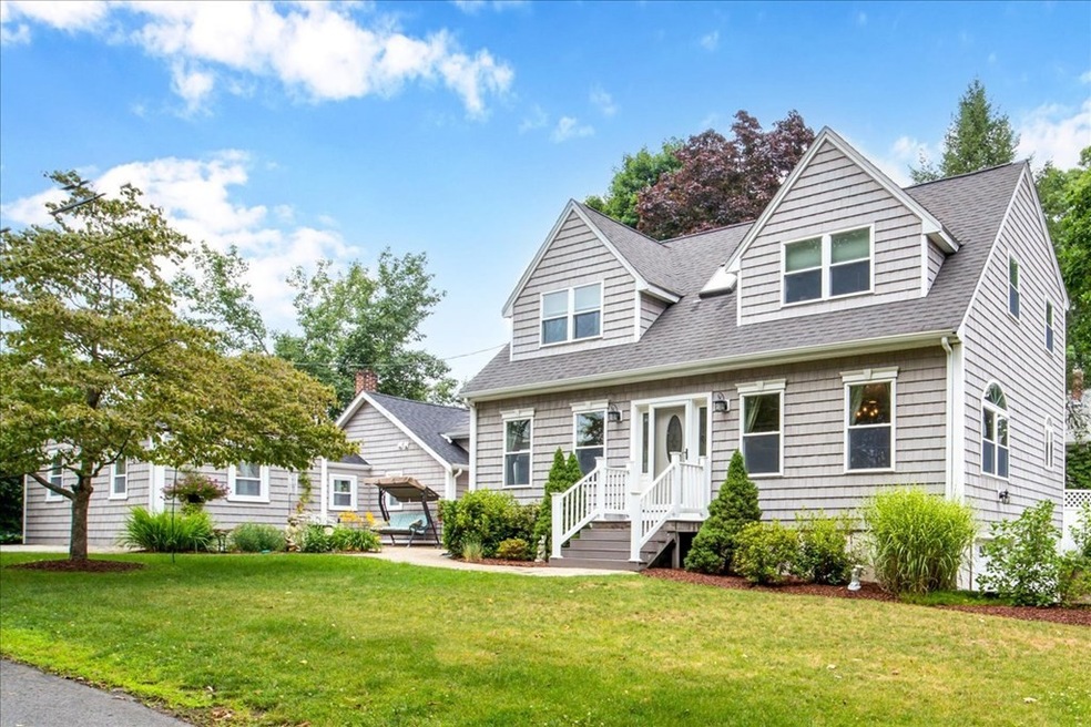 26 Thornell Ave, East Walpole, MA 02032 - photo 1