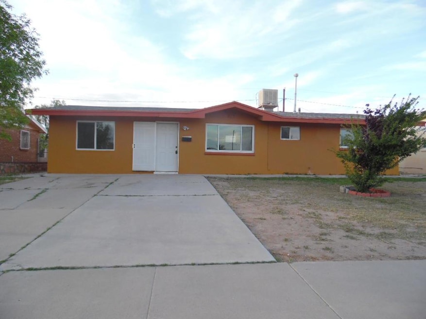 317 Kelvin Ave, El Paso, TX 79915 - photo 1