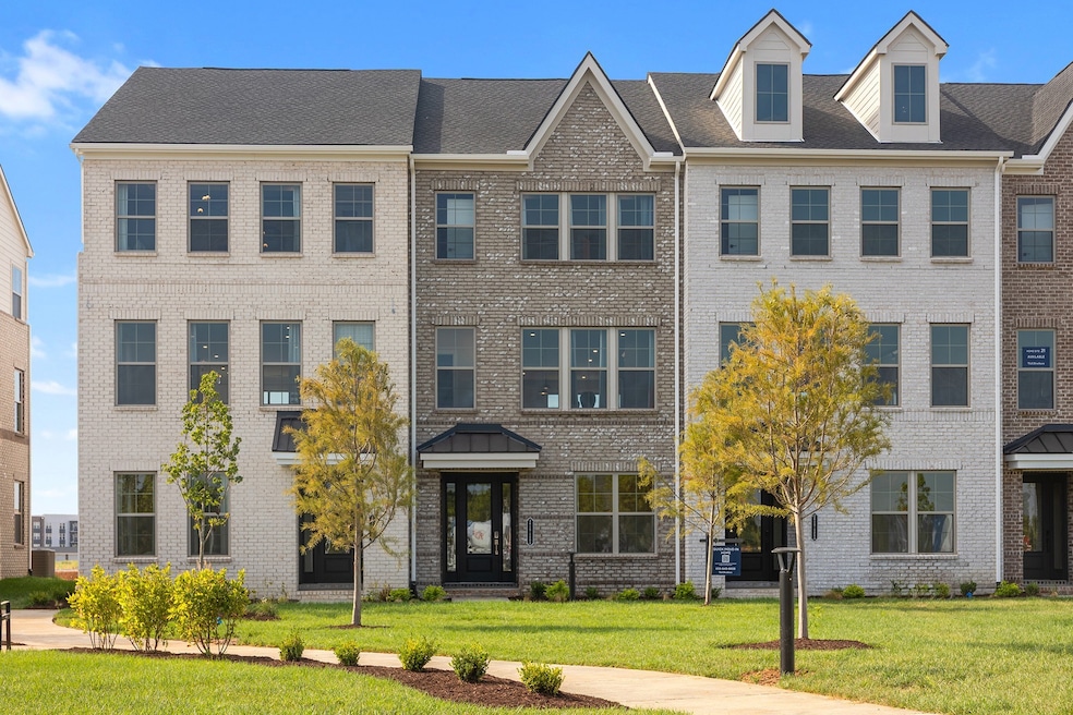 2615 Wilkinson Pike unit 1304, Murfreesboro, TN 37129 - photo 1