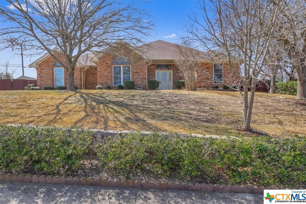 1206 Bowen Ave, Copperas Cove, TX 76522 - photo 1