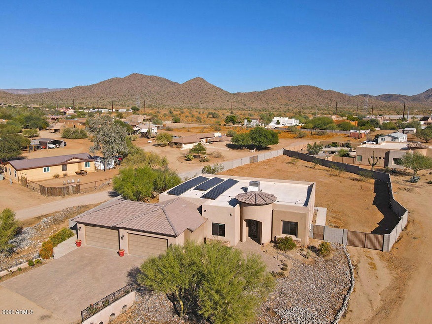 1 acre lot with no HOA