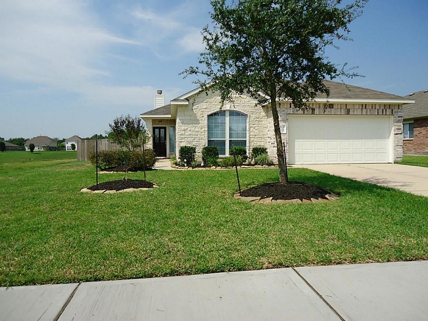 Welcome to 3206 White Ln.