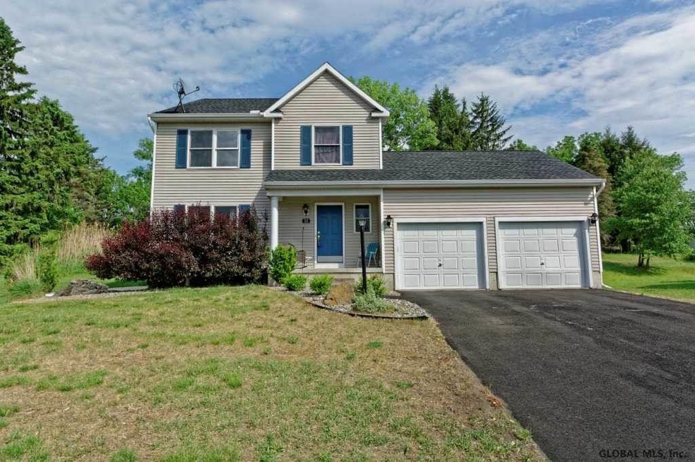 32 Sandy Ln, Selkirk, NY 12158 - photo 1