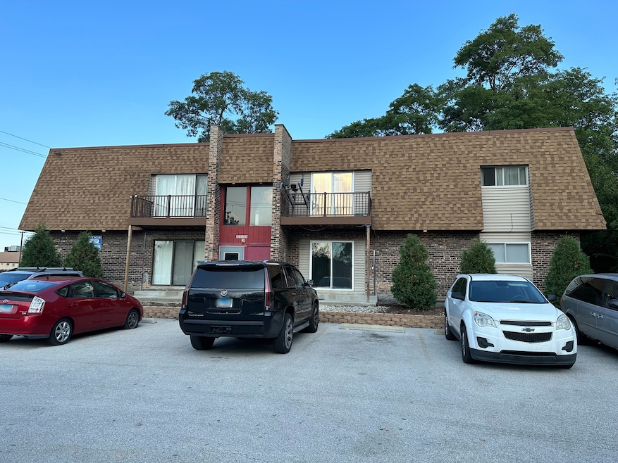 21133 Kildare Ave, Matteson, IL 60443 - photo 1