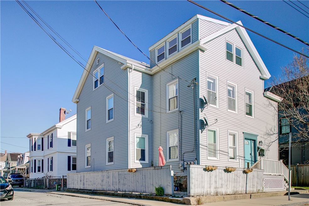 12 Cranston Ave unit 3, Newport, RI 02840 - photo 1