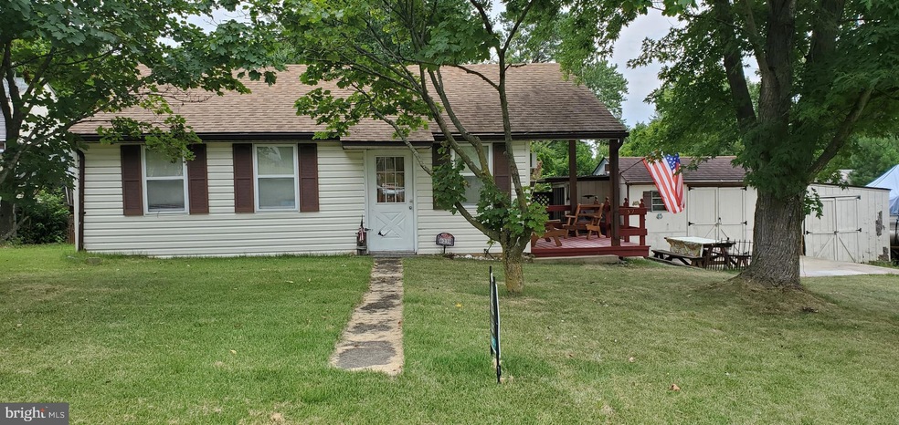 239,238,237 Hopi Ln unit GLEN 4, Earleville, MD 21919 - photo 1