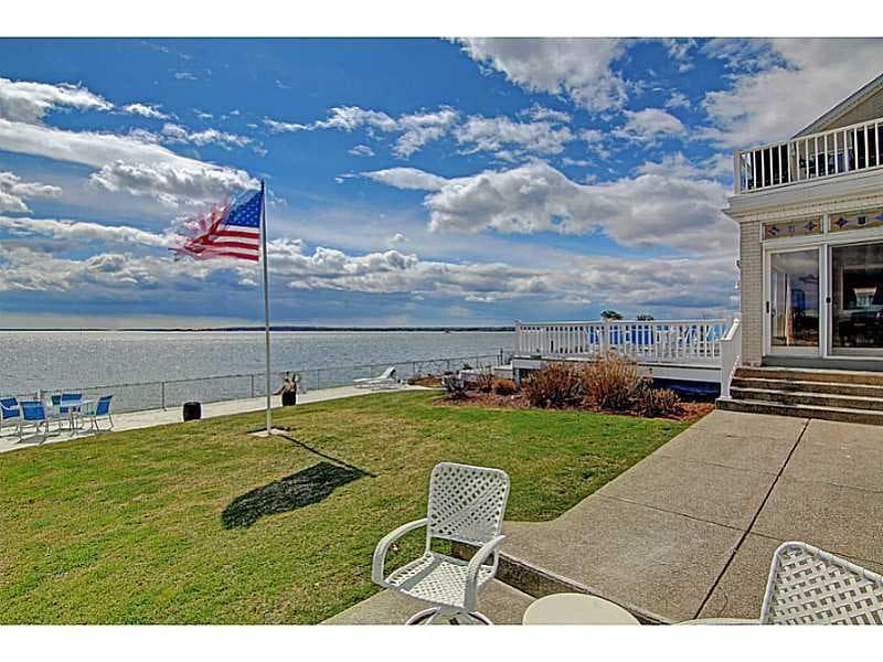45 Sea View Ave, Riverside, RI 02915 - photo 1