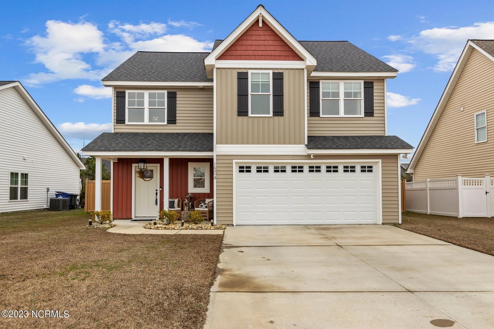 1504 Penncross Dr, Greenville, NC 27834 - photo 1