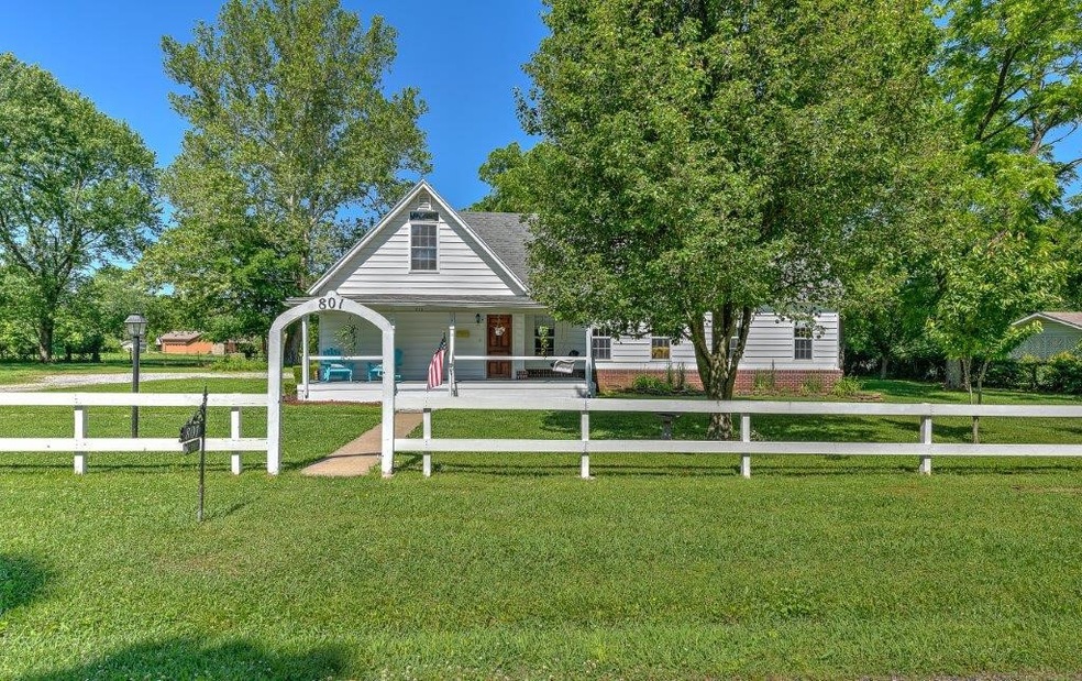 801 NW C St, Bentonville, AR 72712 - photo 1