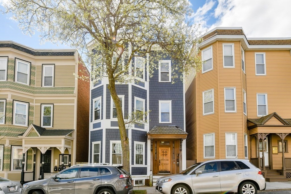 733 E 3rd St unit 2, Boston, MA 02127 - photo 1