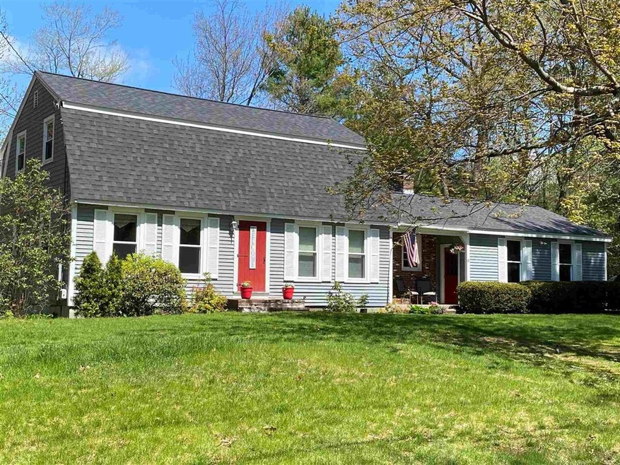 5 Arrowhead Rd, Derry, NH 03038 - photo 1