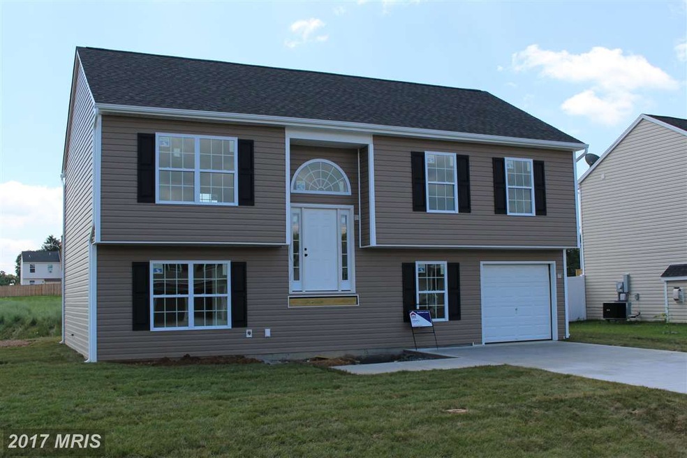 124 Job Rd, Inwood, WV 25428 - photo 1