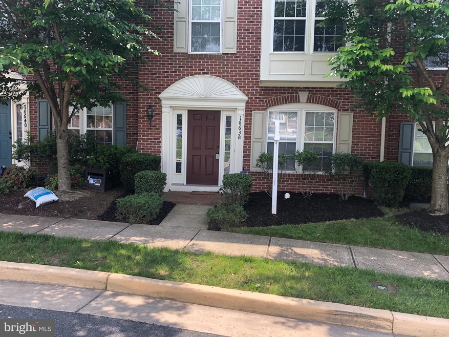 16638 Barge Cir, Woodbridge, VA 22191 - photo 1